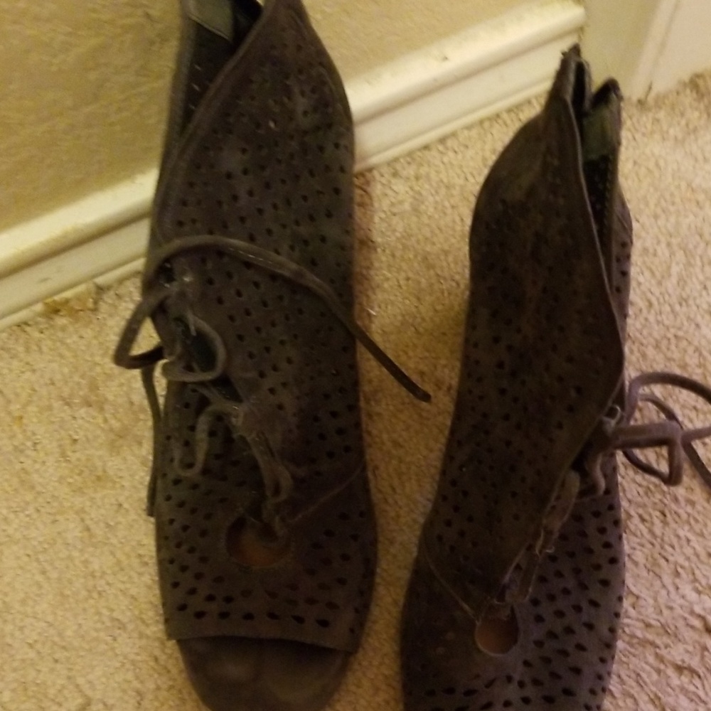 Arturo Chiang. Shoes 9.5